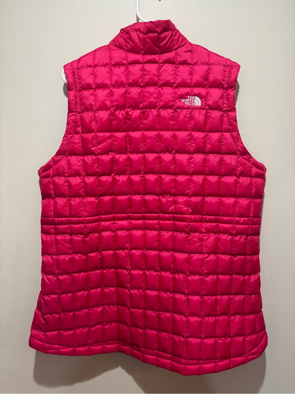 The North Face Women's Thermoball Insulated Vest Pink Quilted Outdoor Hiking NWT - Picture 8 of 10